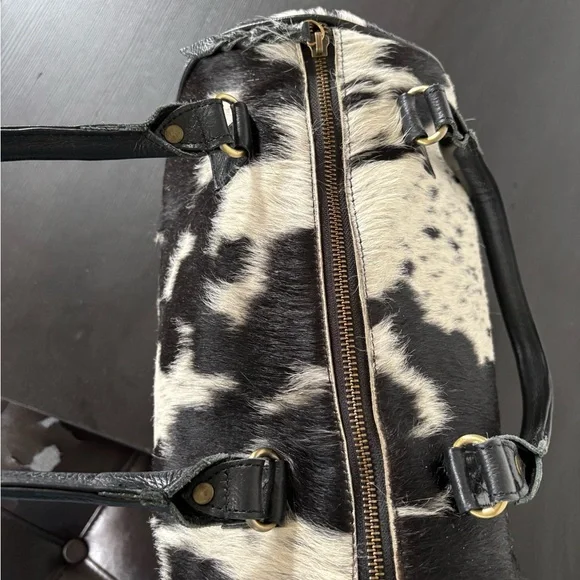 “Speedy”Cowhide Handbag - Picture 3 of 5